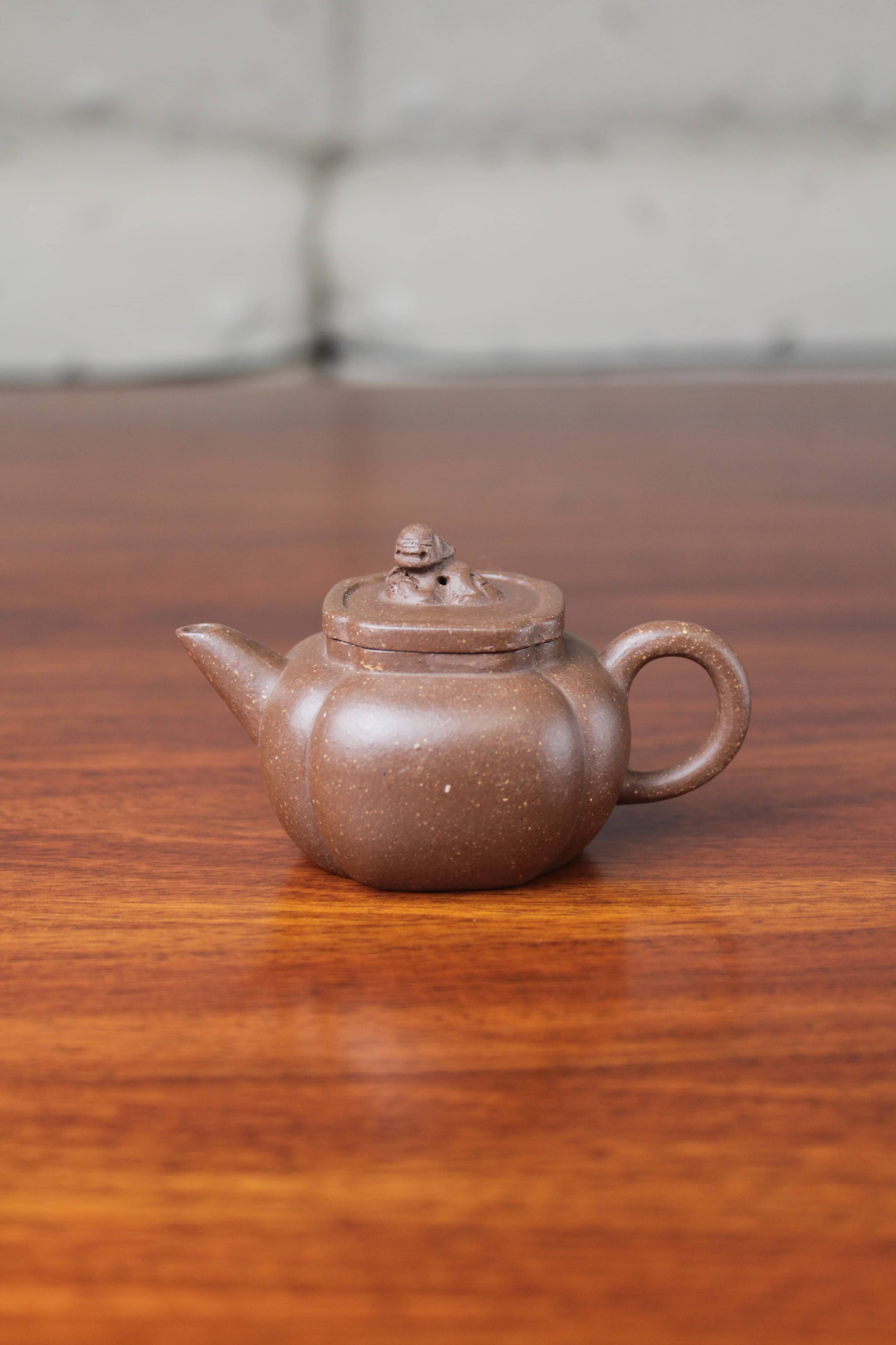宜興紫砂 茶壺 獅球壺 58ml 手工
